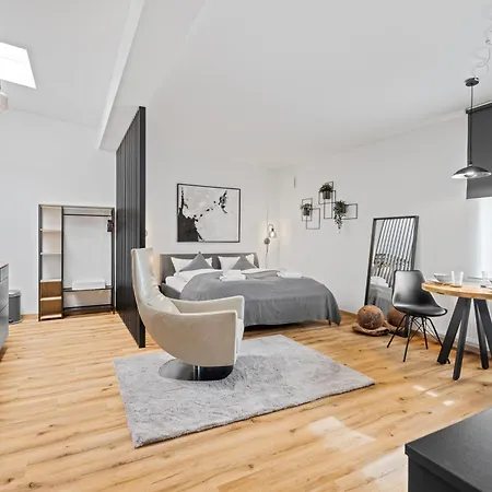 Stylish Tiny House *